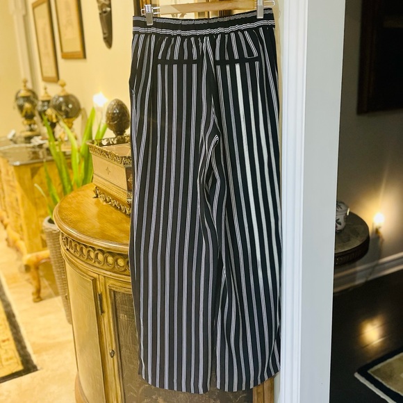 LOFT Fluid Black & White Striped Pull-On Wide Leg Pants - Picture 3 of 6